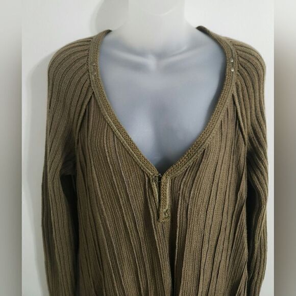 Free People Baby Doll V-neck Sweater Olive size M - Picture 5 of 8